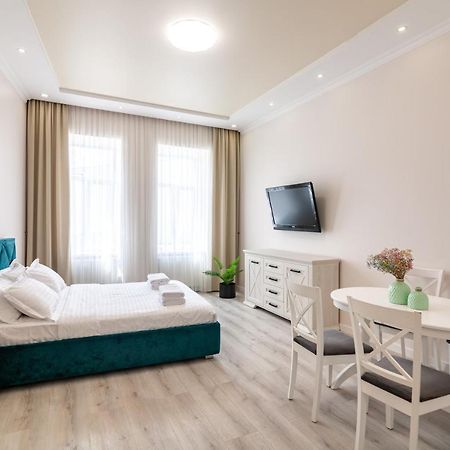 Avangard Saint Teodora III Apart Lviv Bagian luar foto
