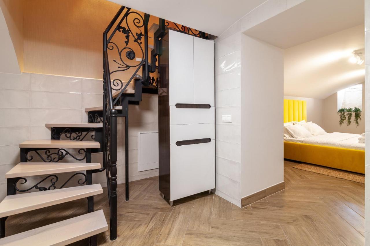 Avangard Saint Teodora III Apart Lviv Bagian luar foto